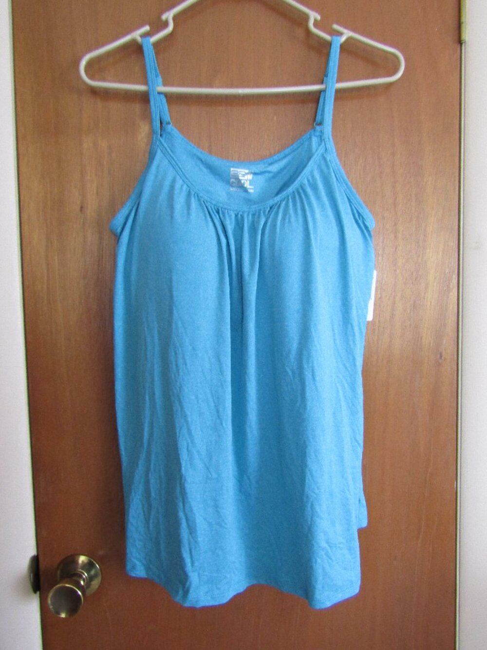 32 Degrees Womens L Relaxed Fit Cool Flowy Built-in Bra Cami White Yoga Stretch
